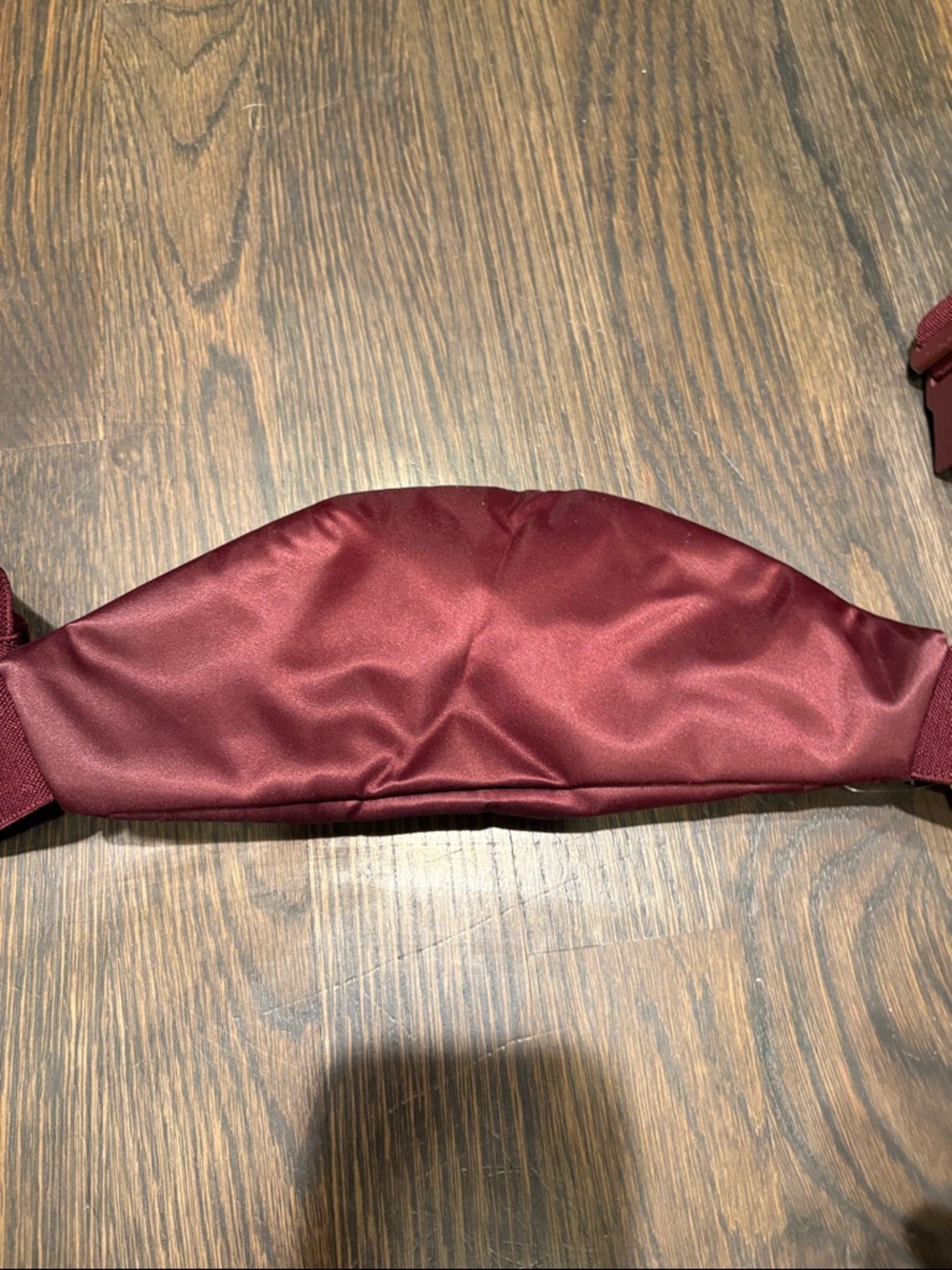 IVY PARK adidas Maroon Belt Bag with Silver Zip one size fits most elastic belt - Picture 10 of 11